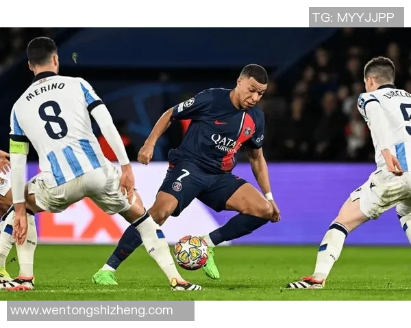 哈兰德与姆巴佩欧冠巅峰对决引发全球关注新一代足球传奇之战 哈兰德与姆巴佩欧冠巅峰对决引发全球关注新一代足球传奇之战