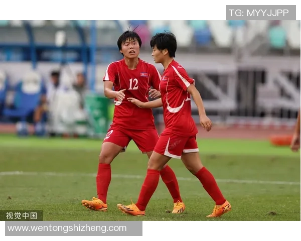 奥预赛女足迎战朝鲜队全力争胜力争晋级决赛圈