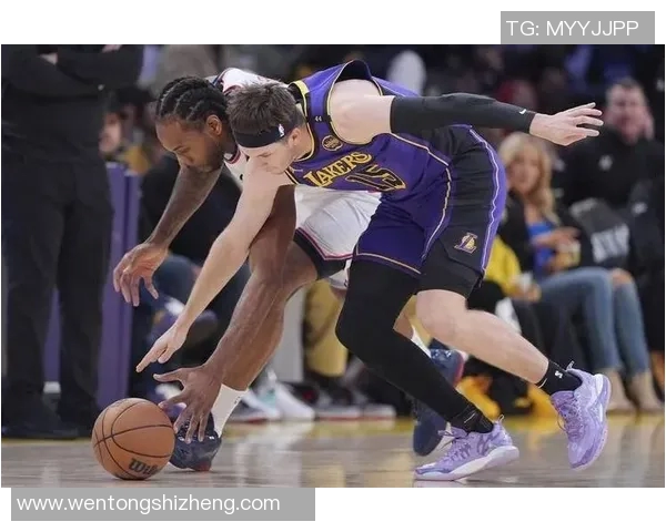 快船与湖人激战西部决赛谁能在洛杉矶德比中笑到最后