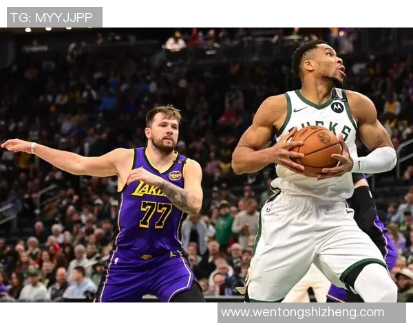 湖人对决雄鹿2021赛季精彩回顾与精彩瞬间分析