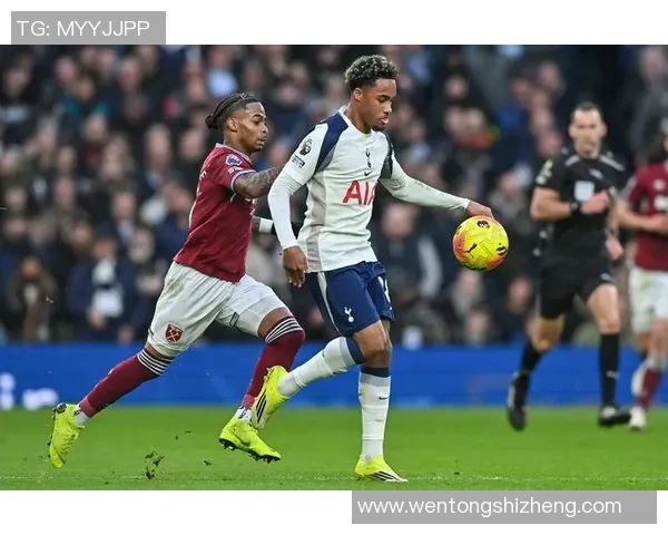 洗汉姆联与热刺激战正酣谁能在英超赛场上笑到最后