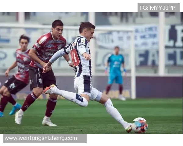 科隆竞技迎战博卡青年精彩对决期待谁能笑到最后