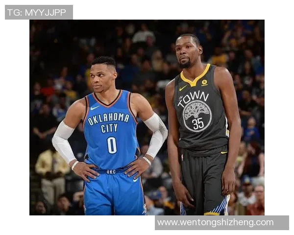 雷霆与勇士历史交锋战绩分析及胜负趋势探讨